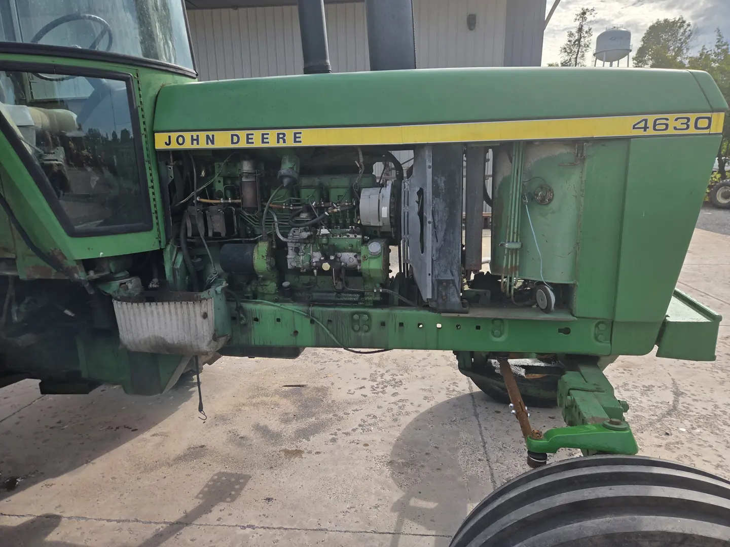 John Deere 4630