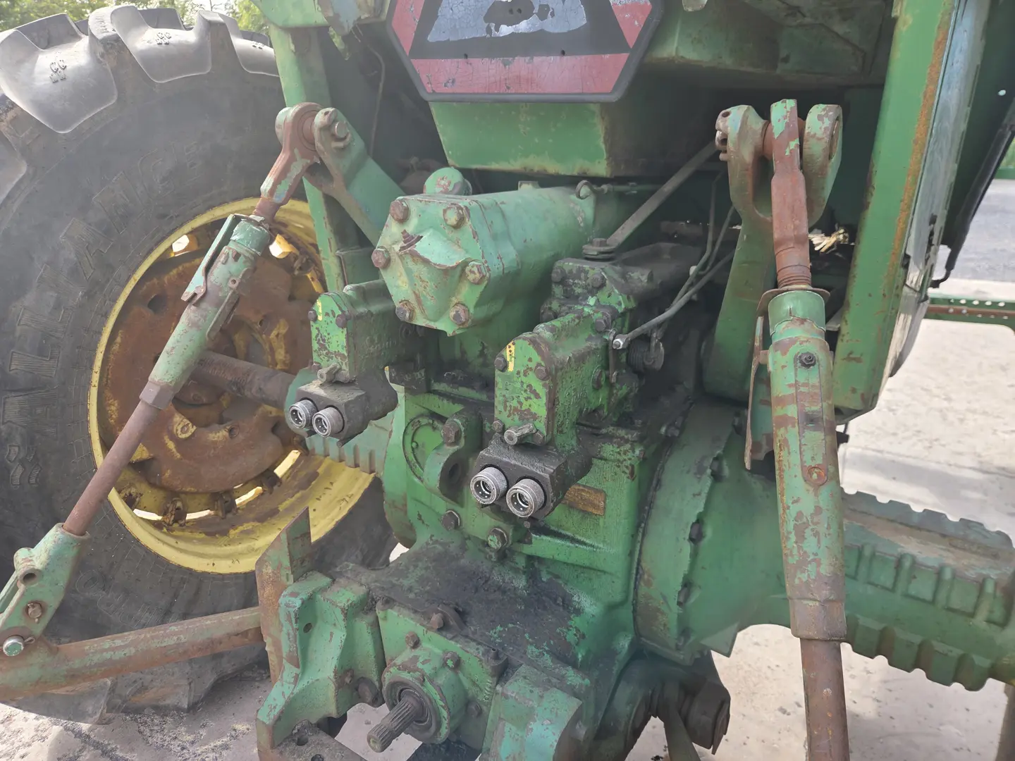 John Deere 4630