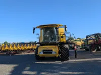 New Holland CR7.90 AGG SHAKE
