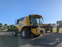 New Holland CR7.90 AGG SHAKE