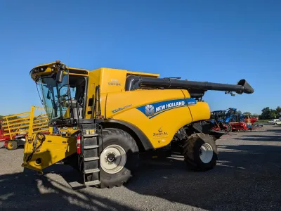 Part Number: New Holland CR7.90 AGG SHAKE