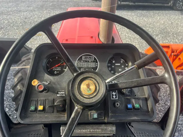 Case-IH 685