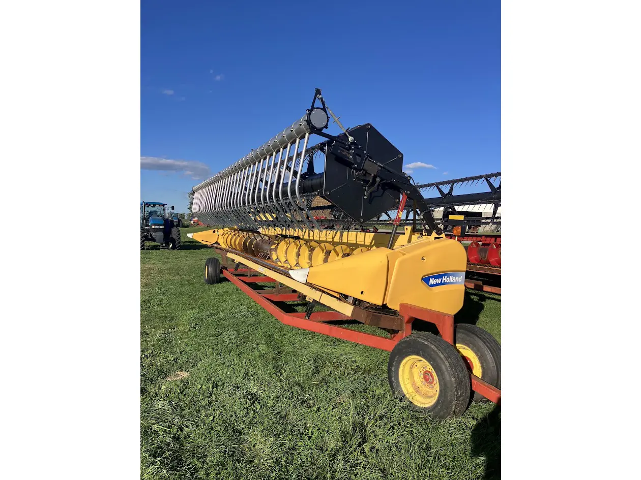 New Holland 740CF-35