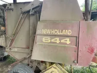 New Holland 644