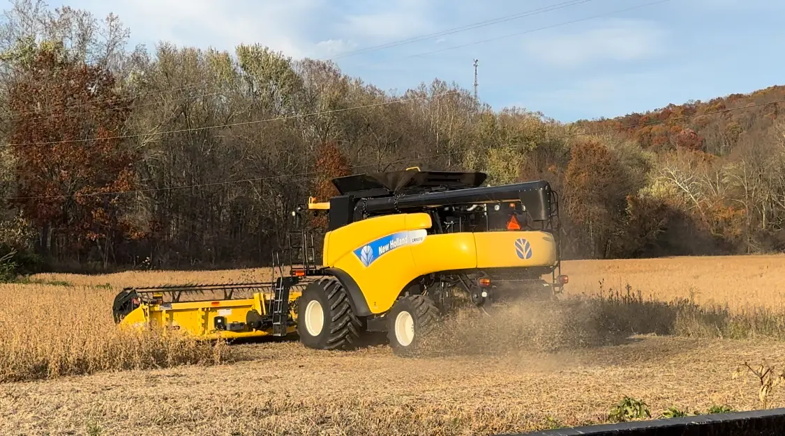 New Holland CR9070