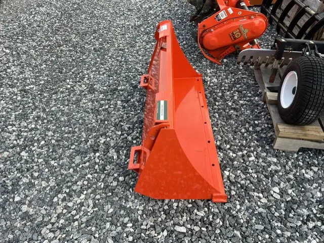Kubota BX2448