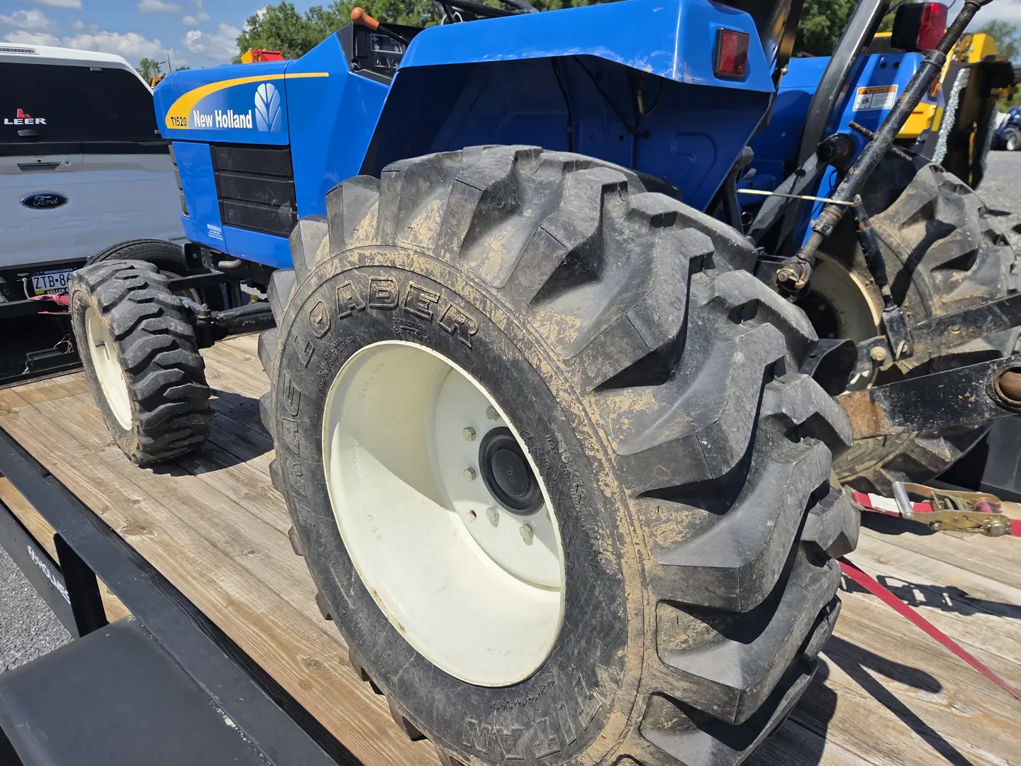 New Holland T1520