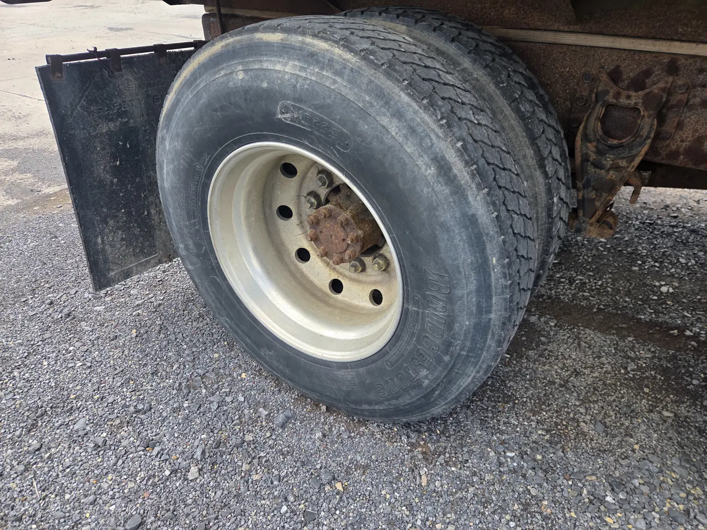 International 4900
