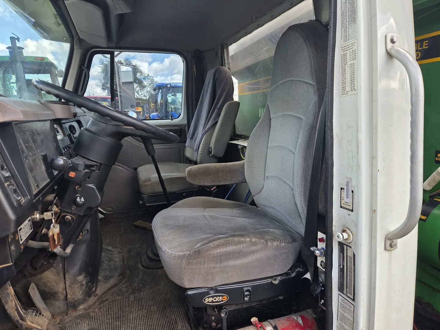 International 4900