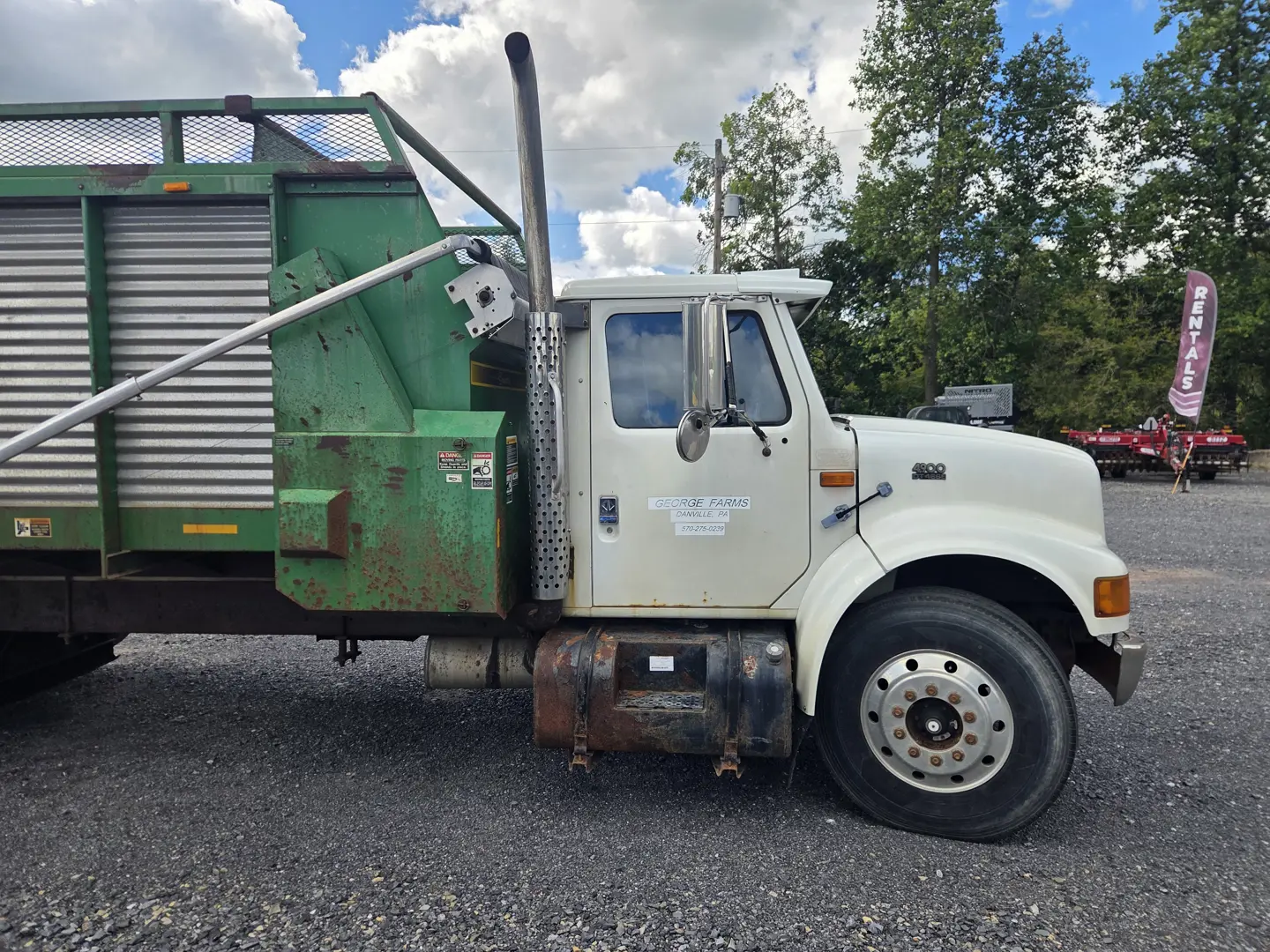 International 4900